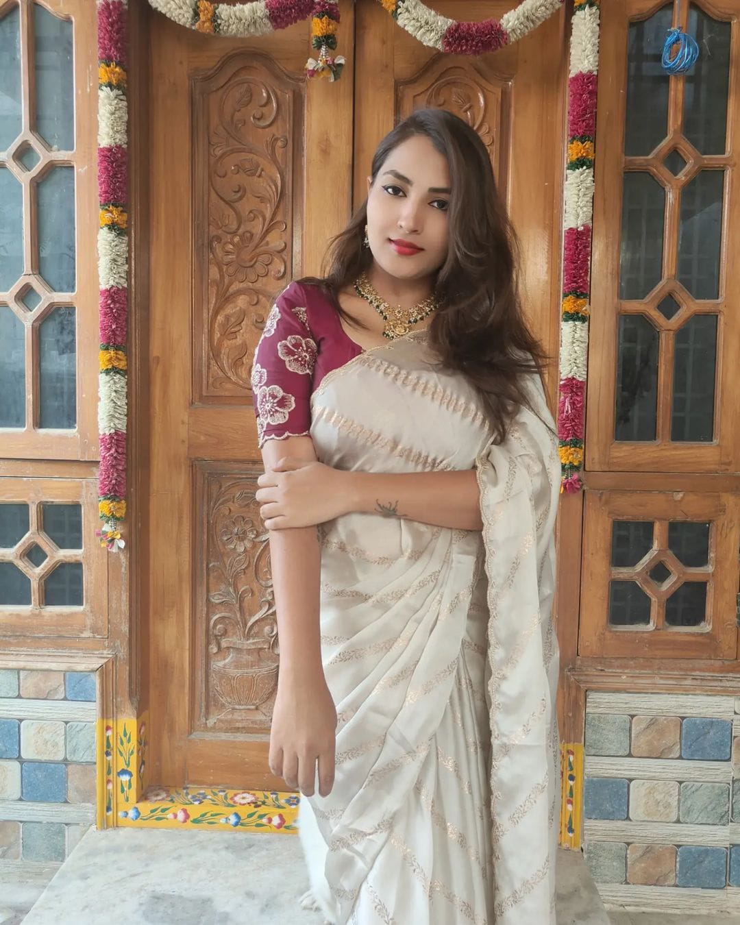 Saree Charlie