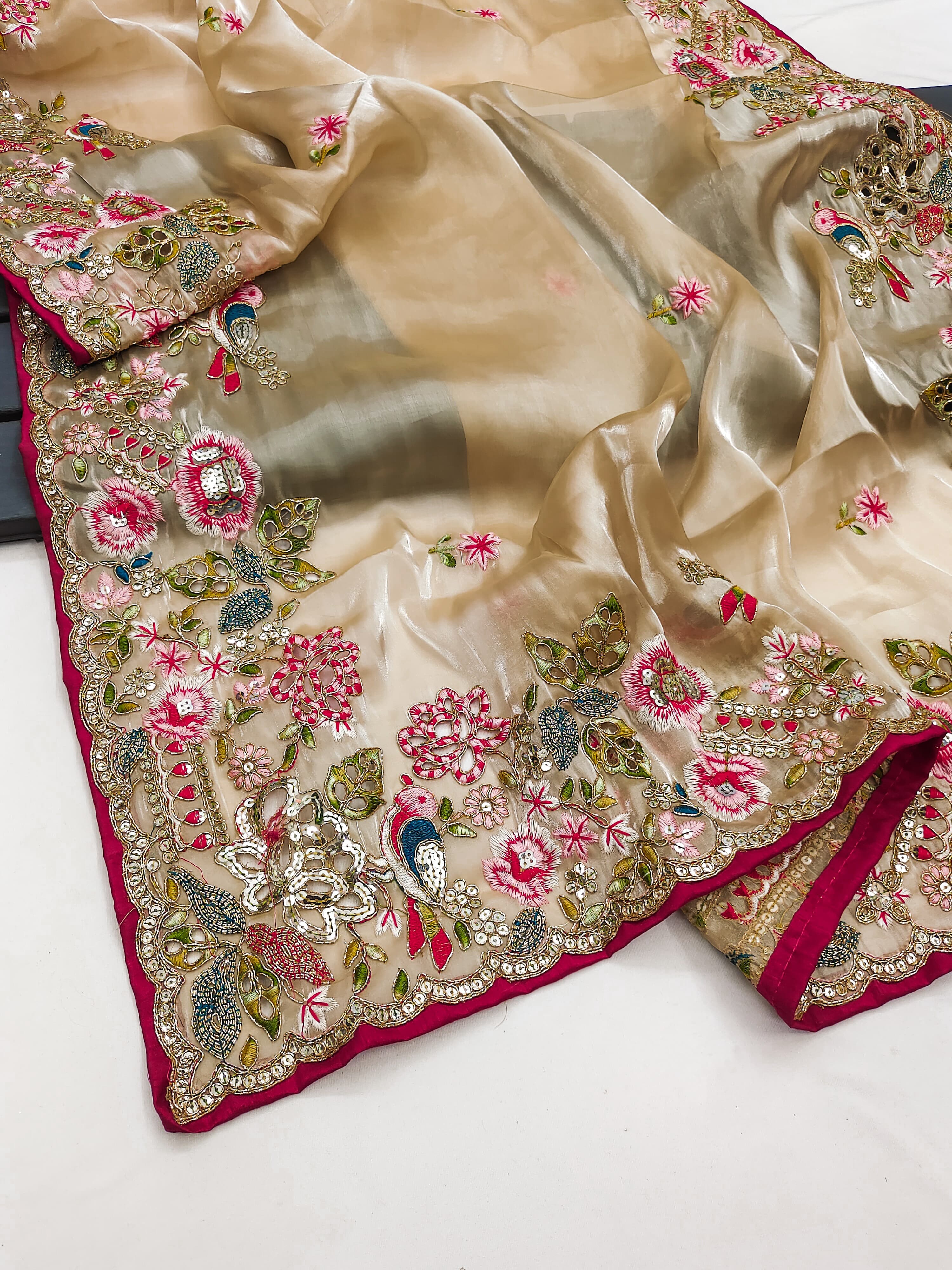 Saree Chakli