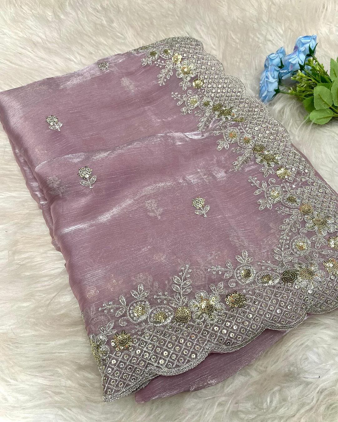 Saree Aadvika