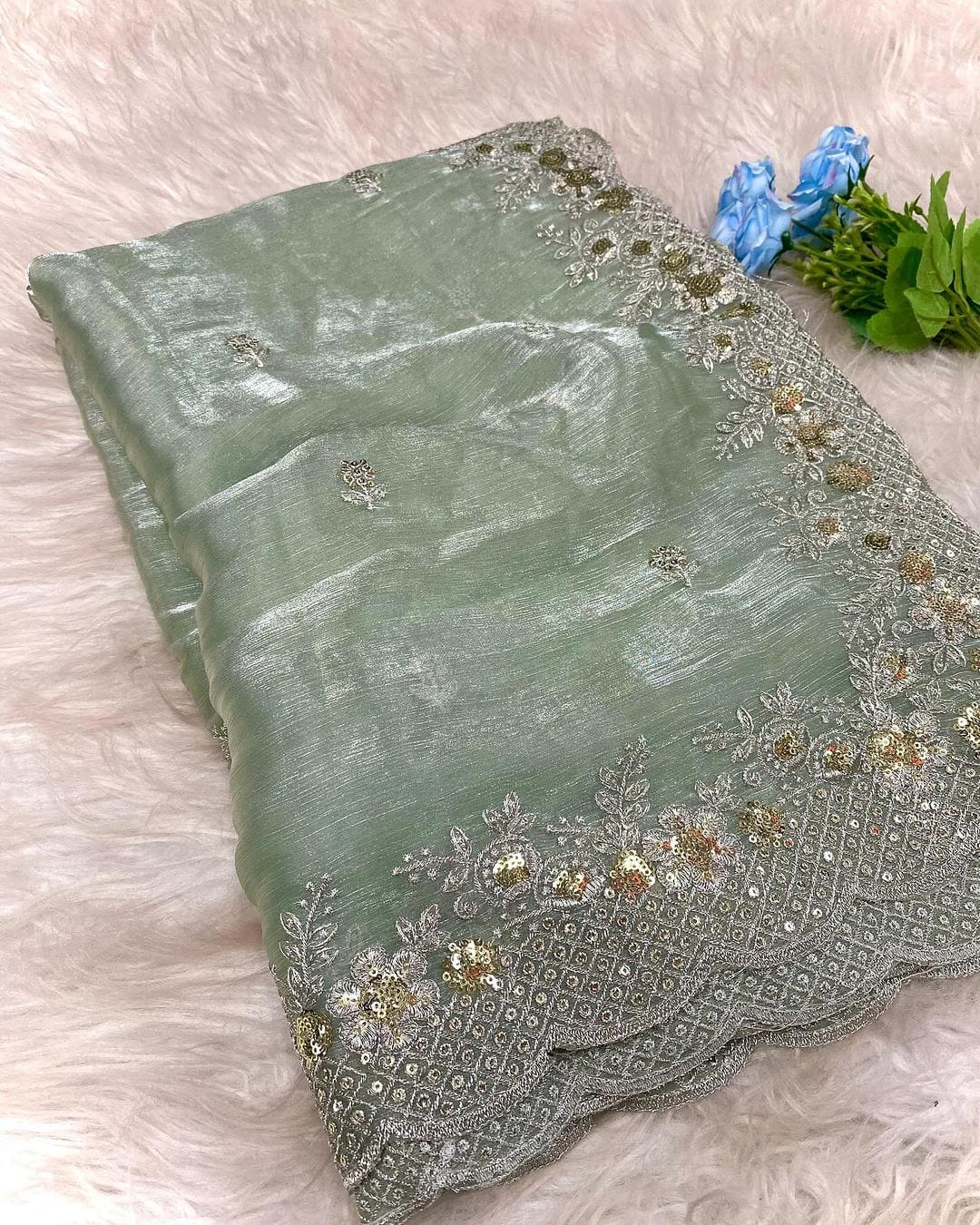 Saree Aadvika