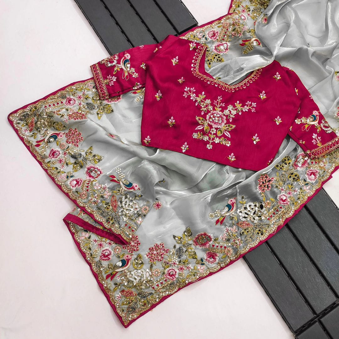 Saree Chakli