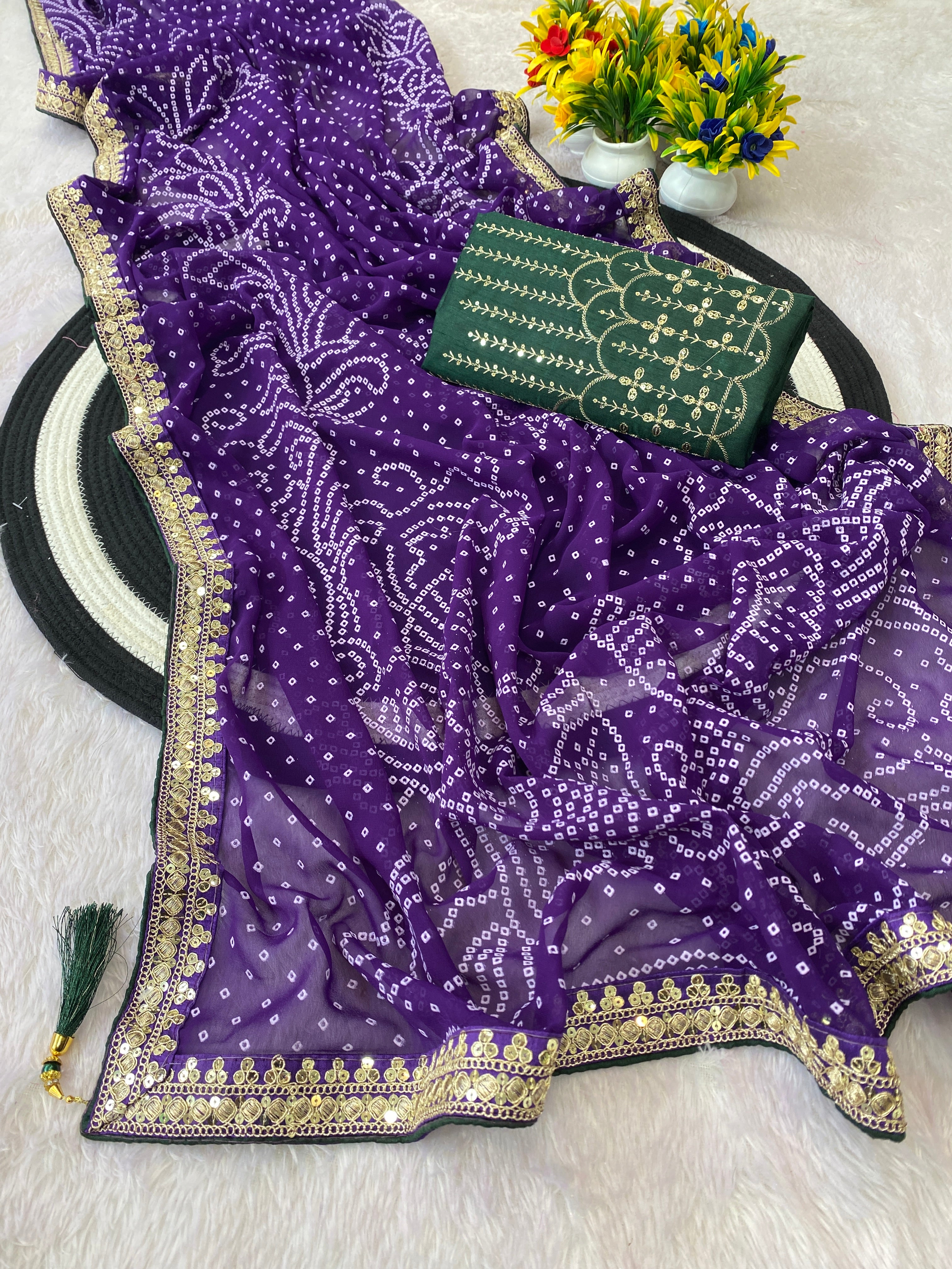Saree Bandhni Isha