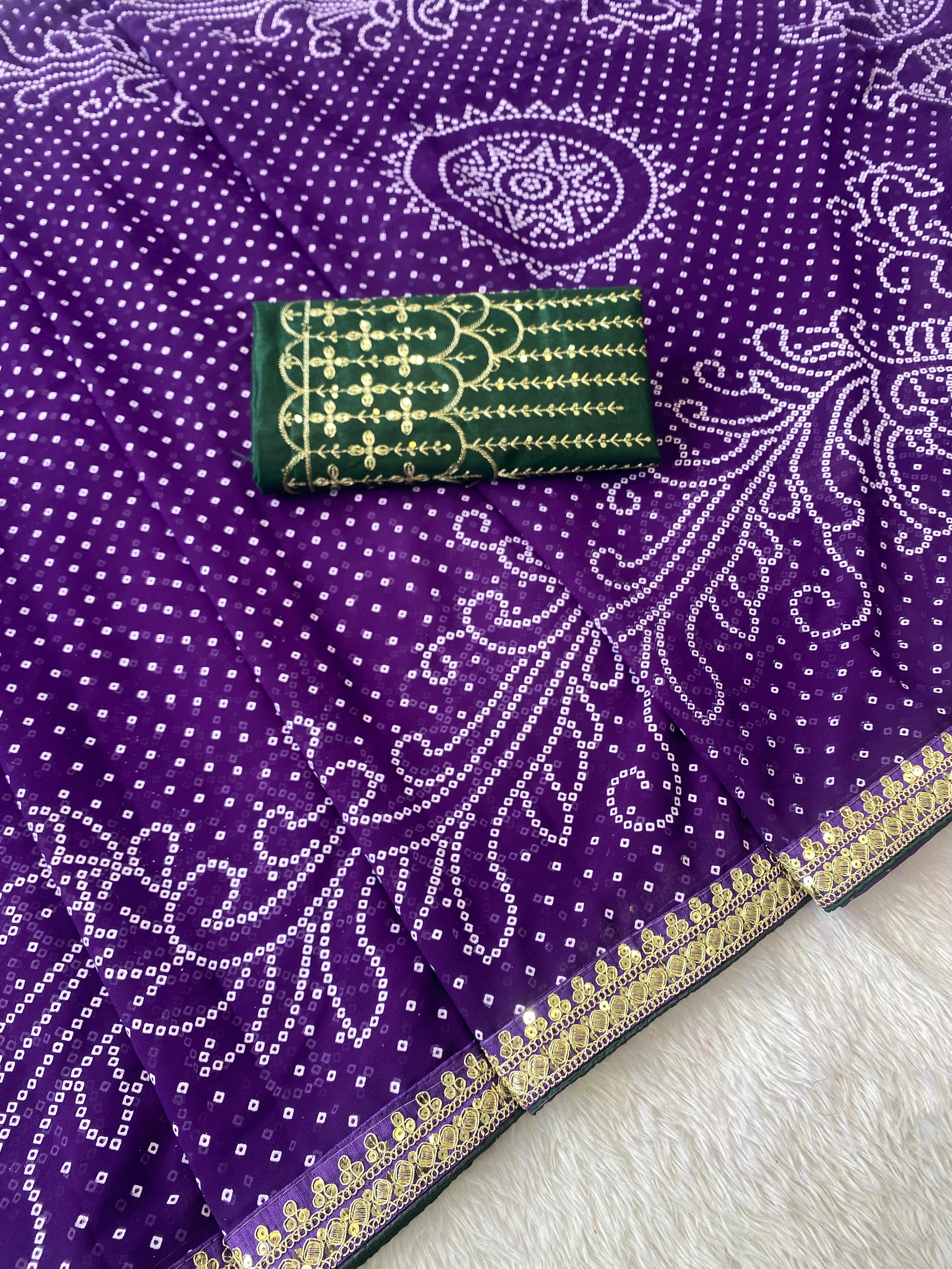 Saree Bandhni Isha