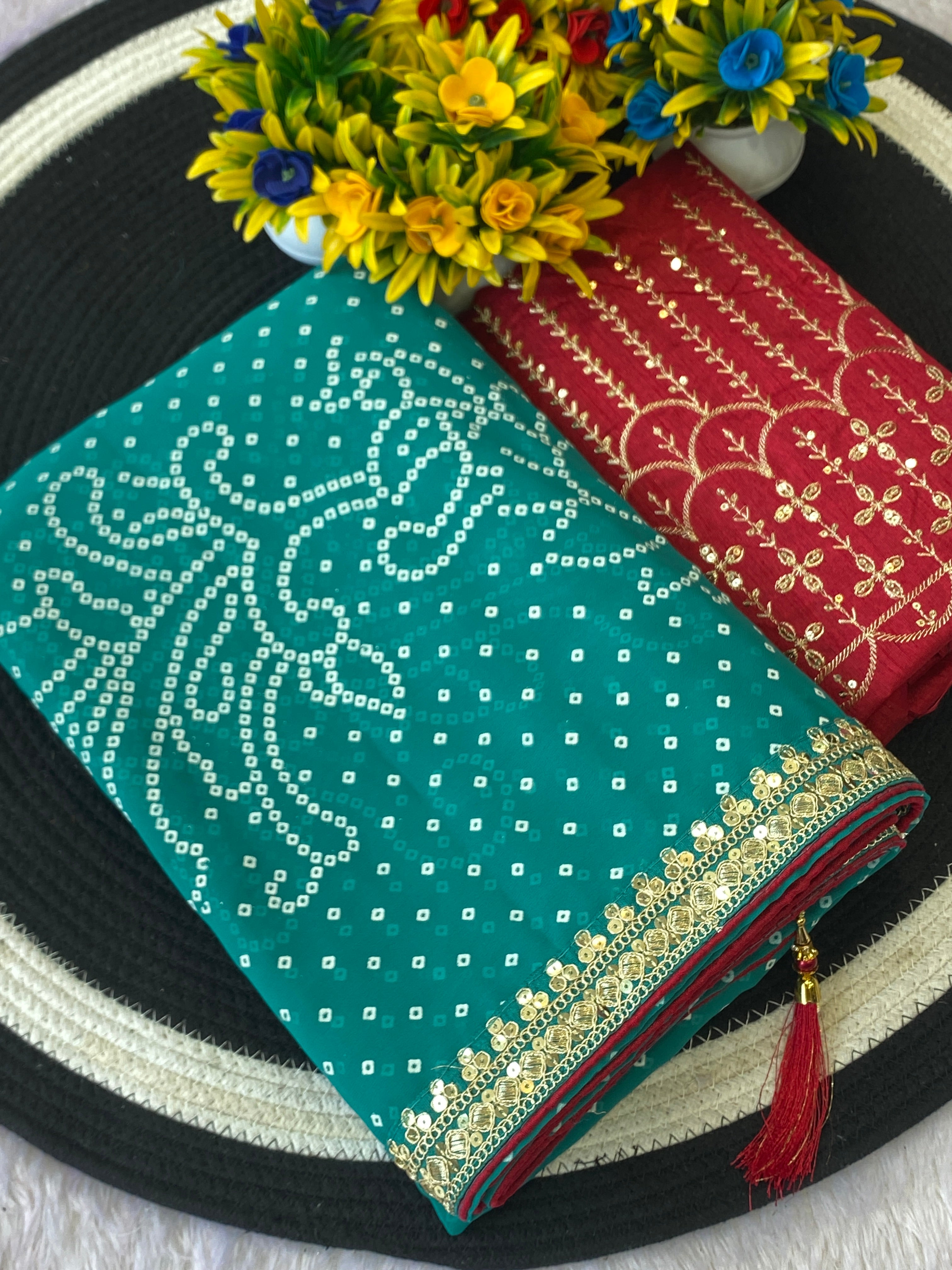 Saree Bandhni Isha