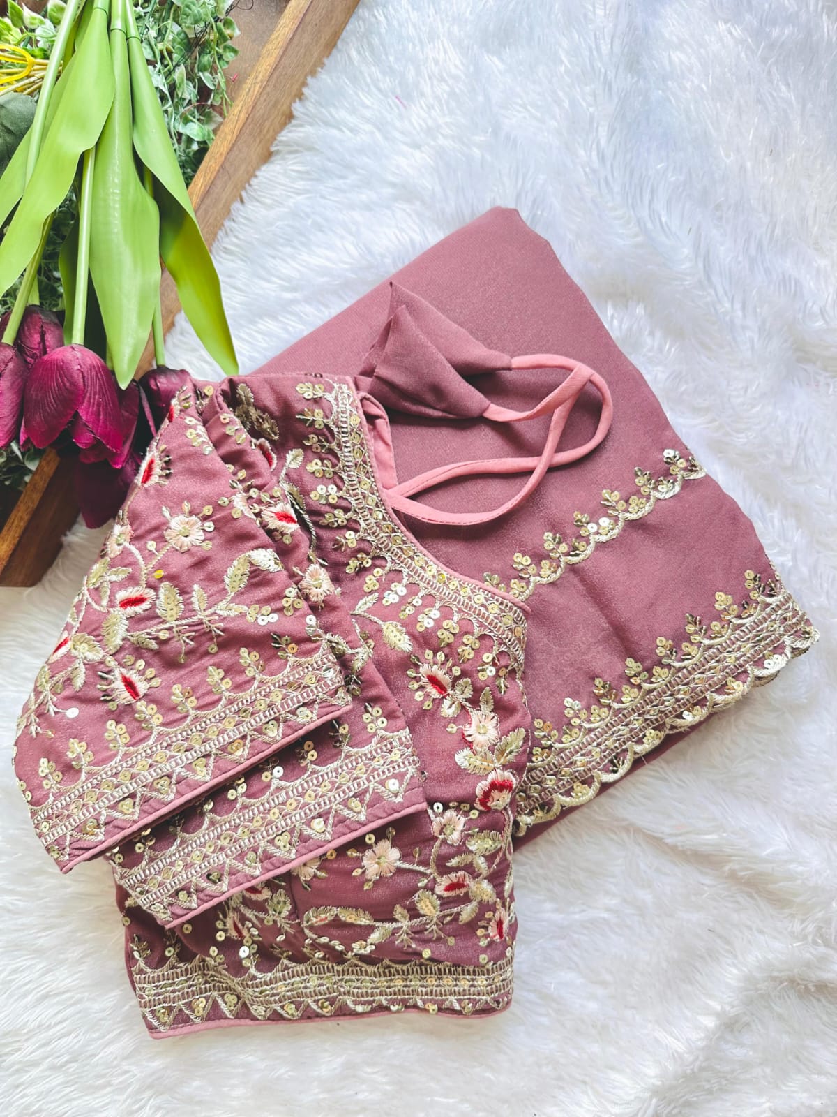 Saree Divya