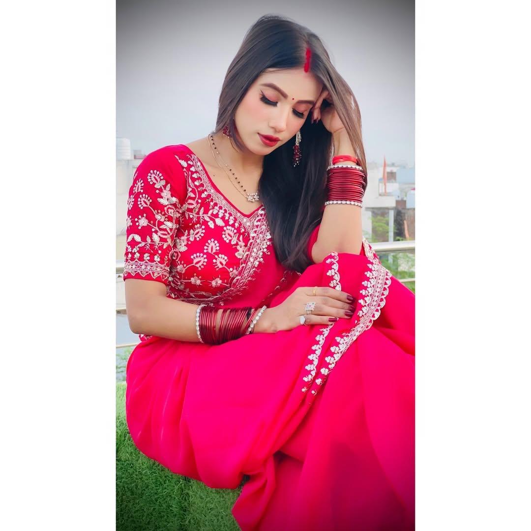 Saree Divya