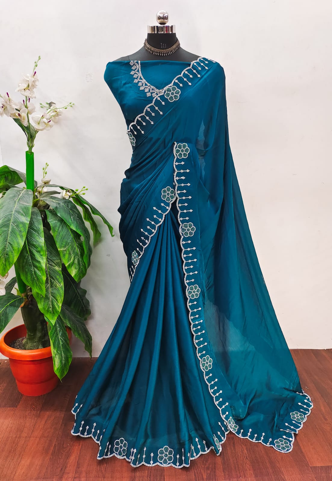 Saree Heera Moti