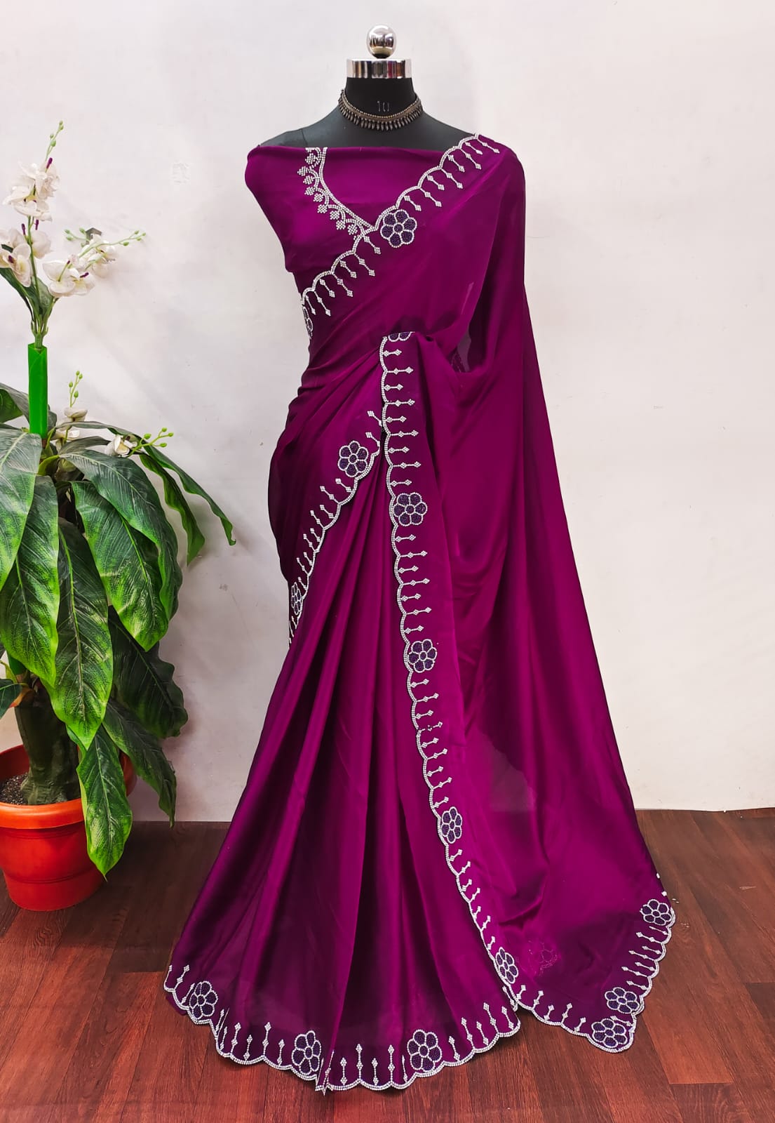 Saree Heera Moti