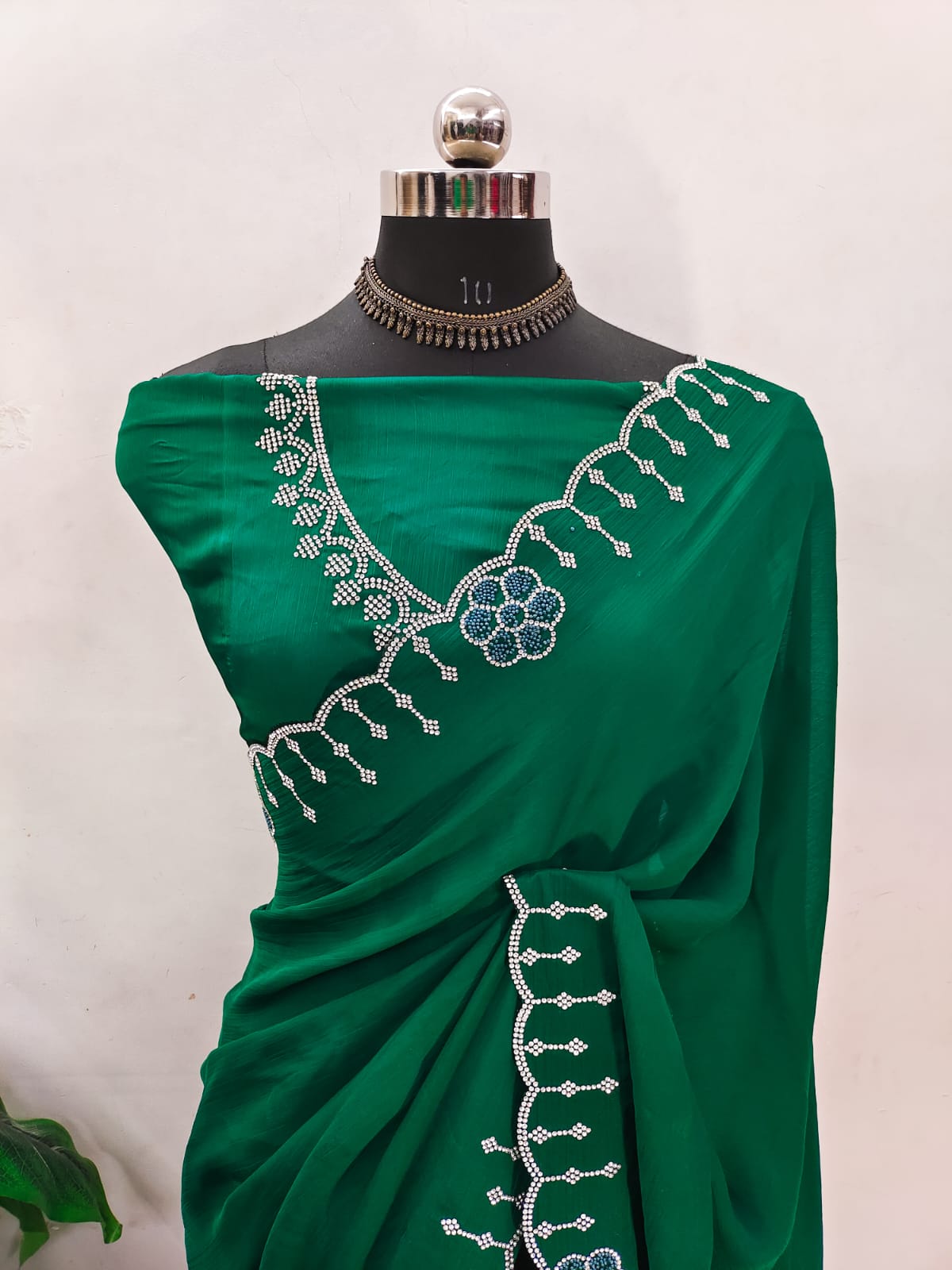 Saree Heera Moti