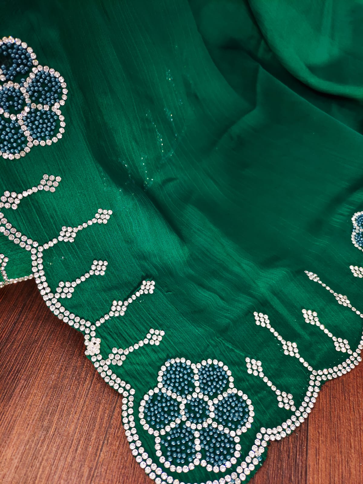 Saree Heera Moti