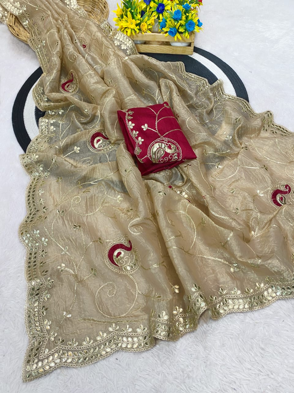 Saree Gold Crush Gatha