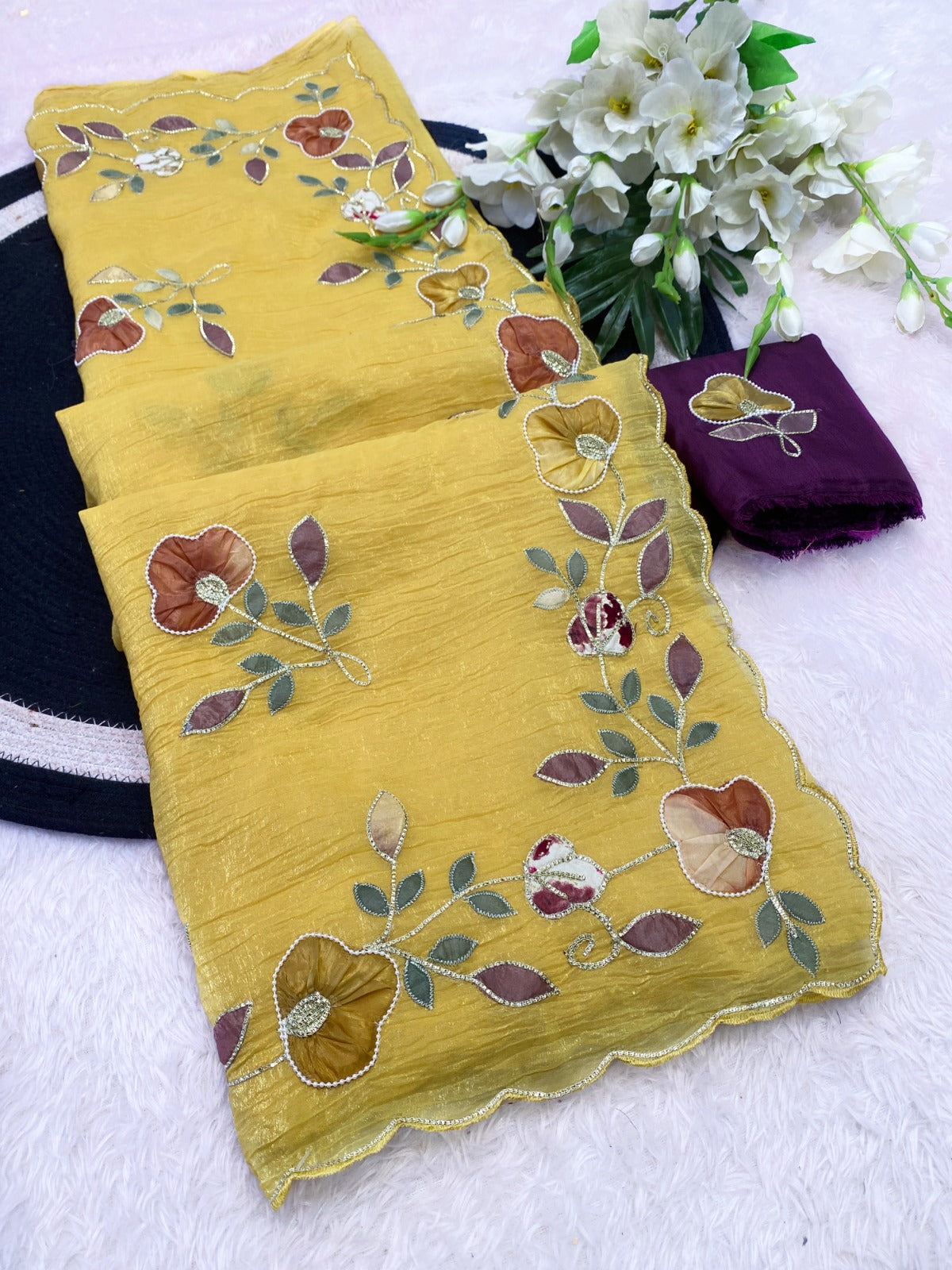 Saree Crunchy Deepali
