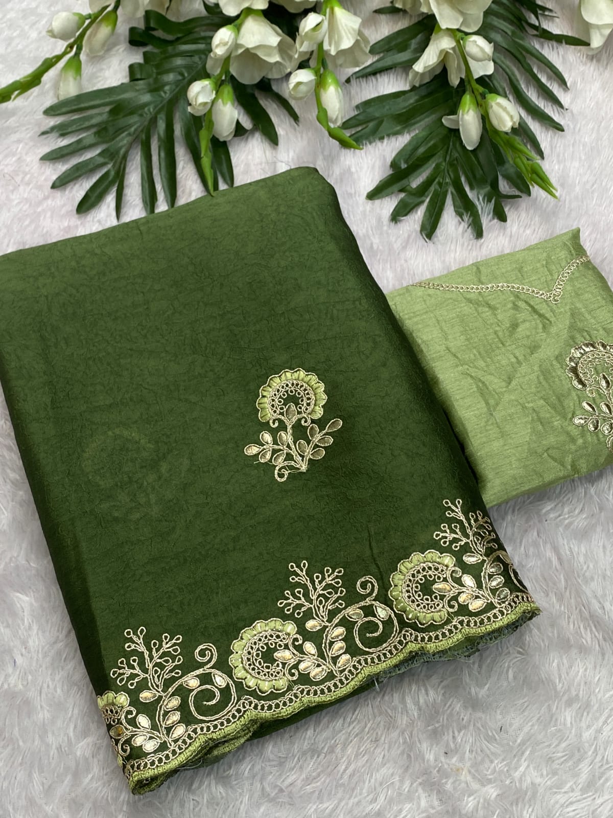 Saree Divija Crunchi Silk
