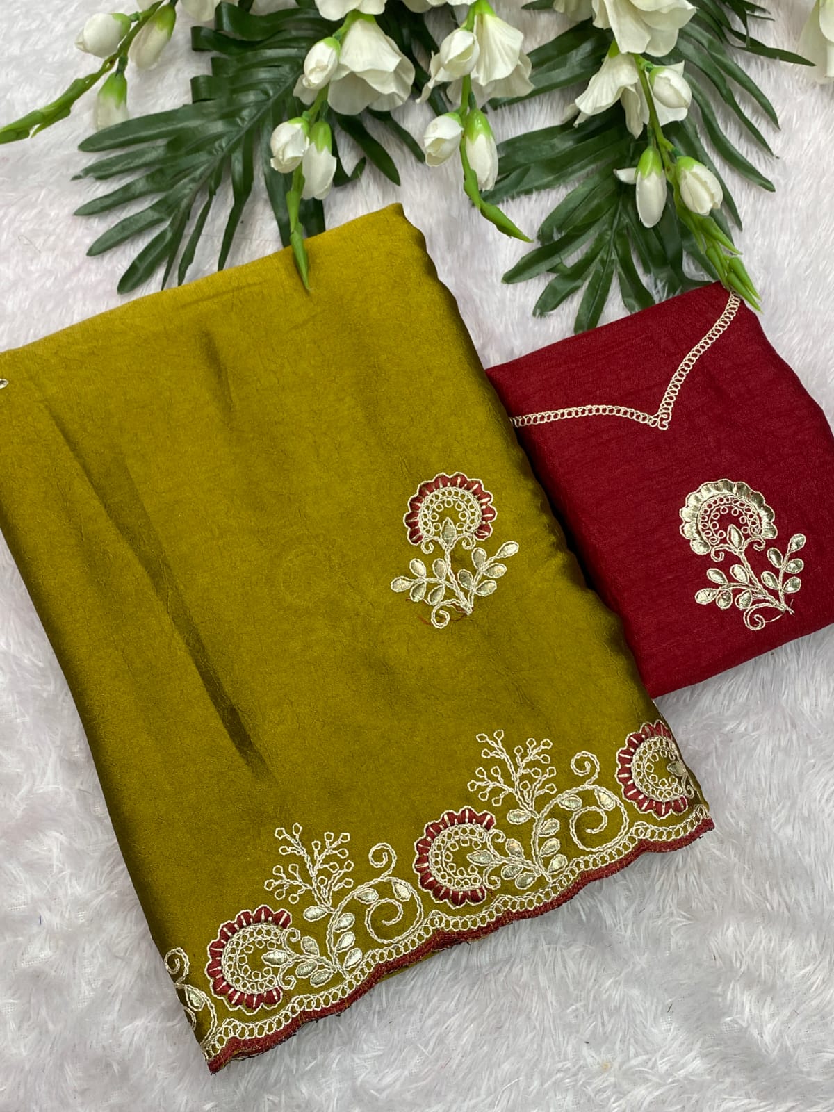 Saree Divija Crunchi Silk