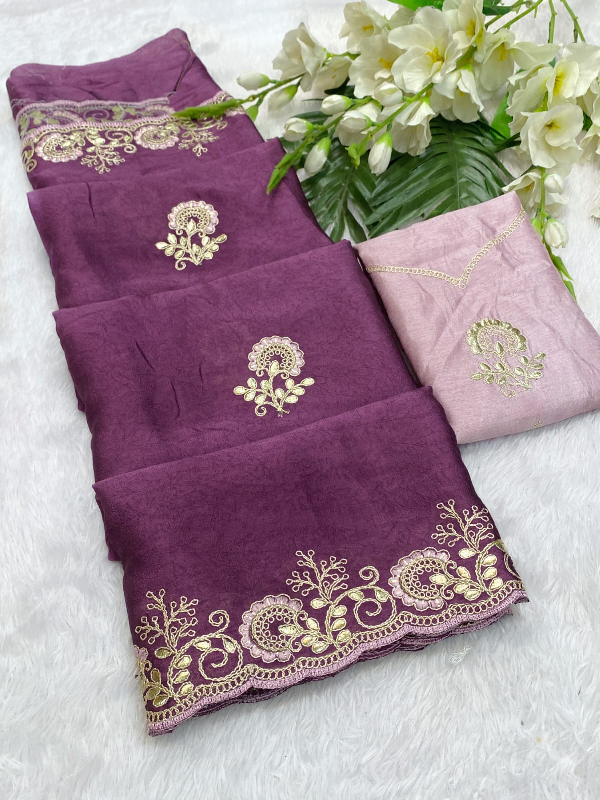 Saree Divija Crunchi Silk