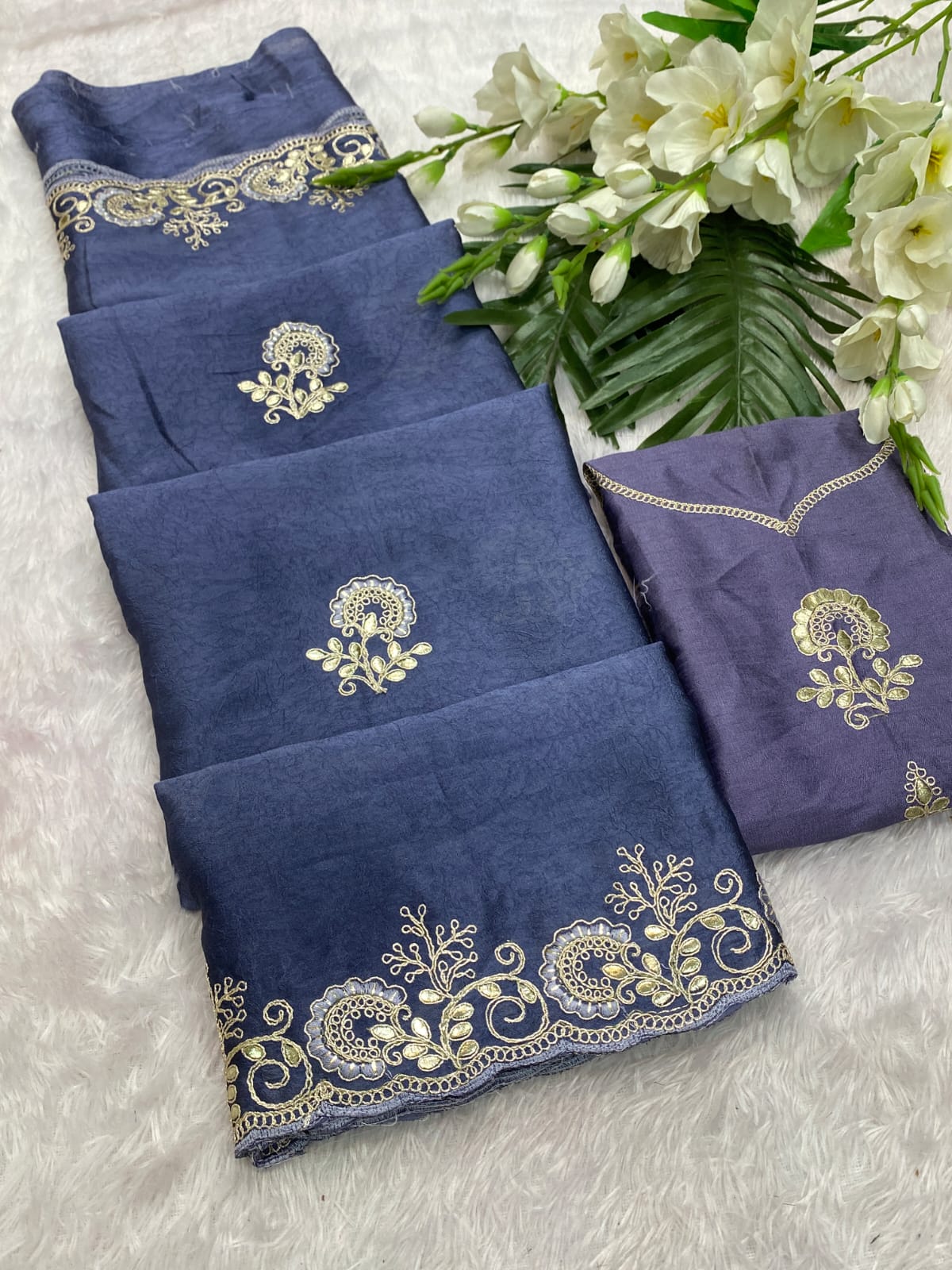 Saree Divija Crunchi Silk
