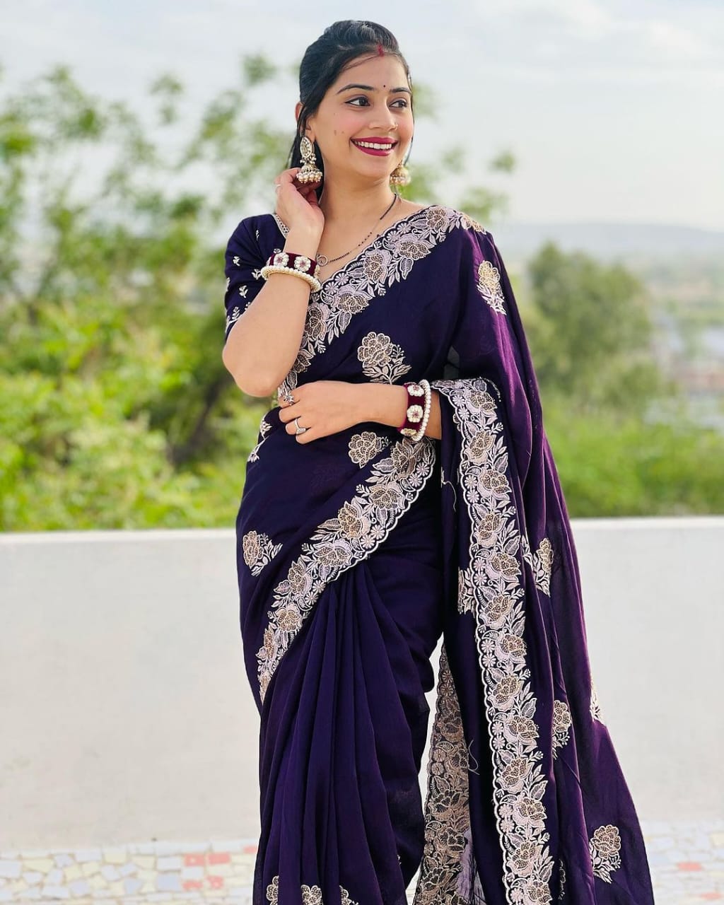 Saree Rani vichitra