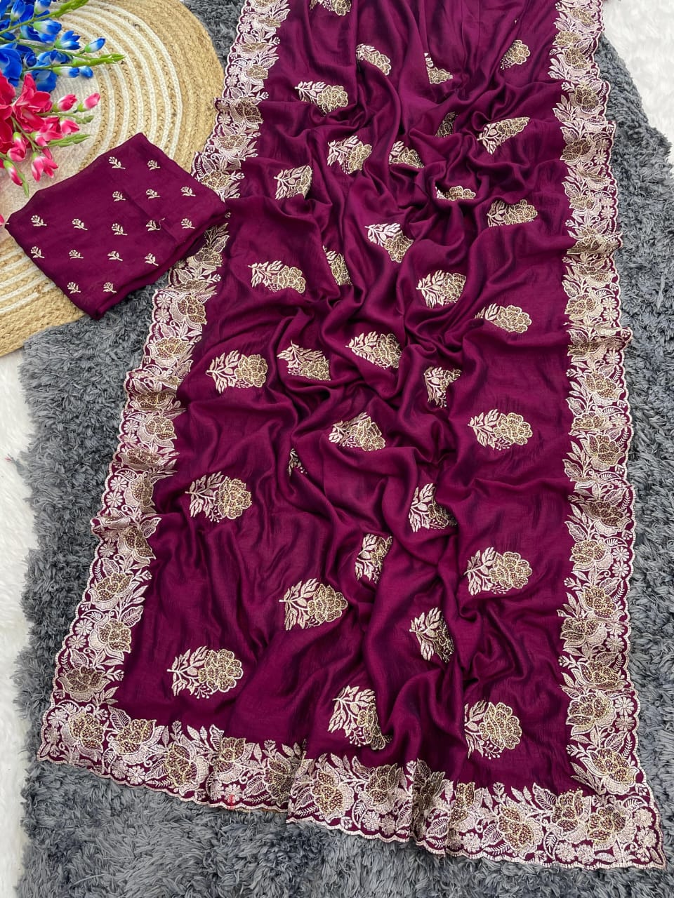 Saree Rani vichitra