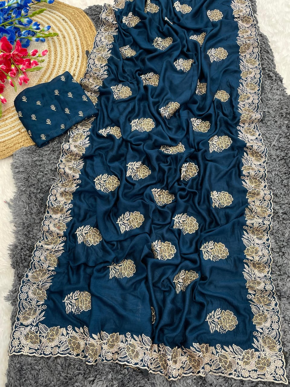 Saree Rani vichitra