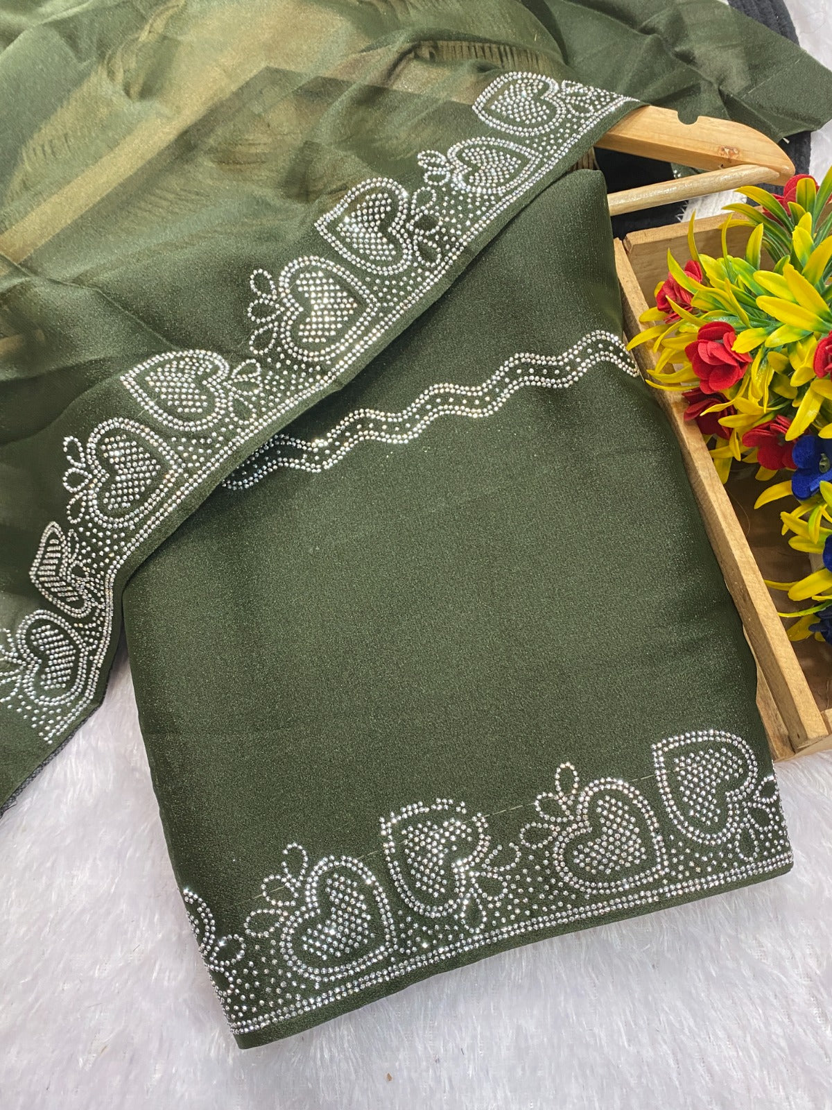 Saree Star Siroski  Heart