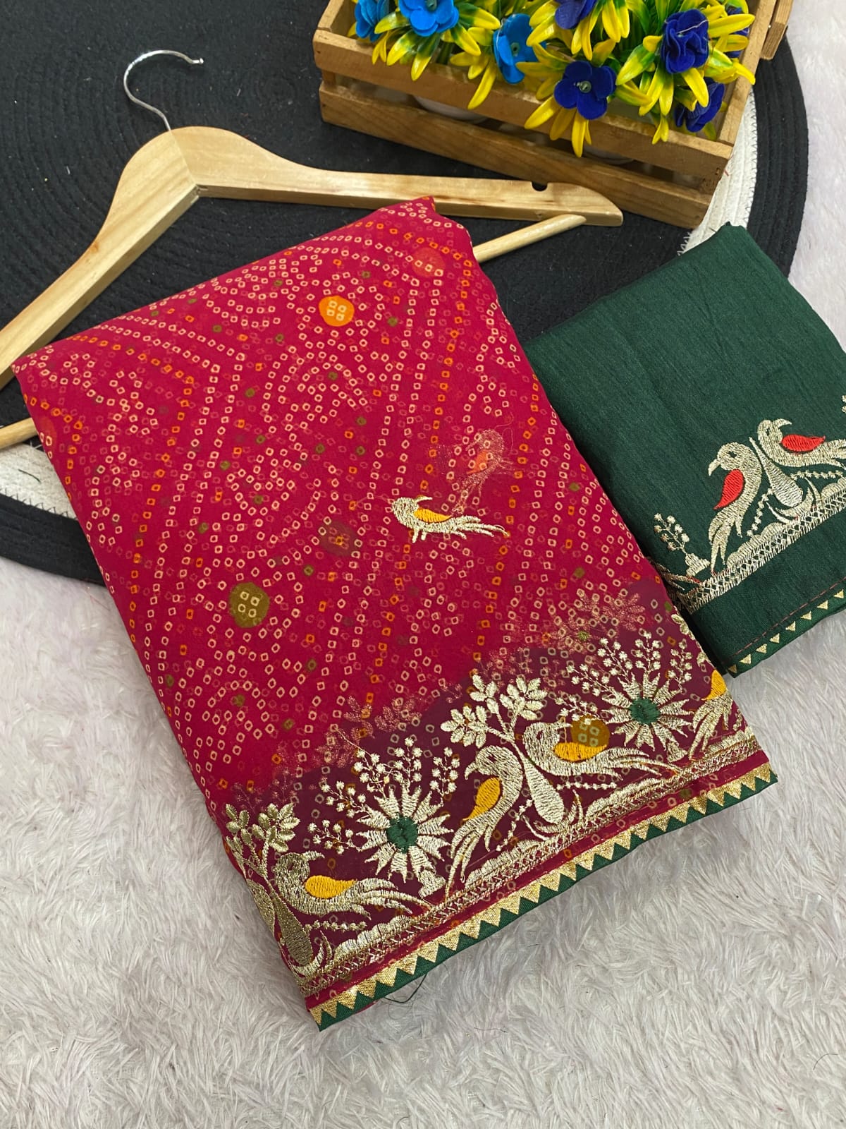 Saree Bandhni Chakli