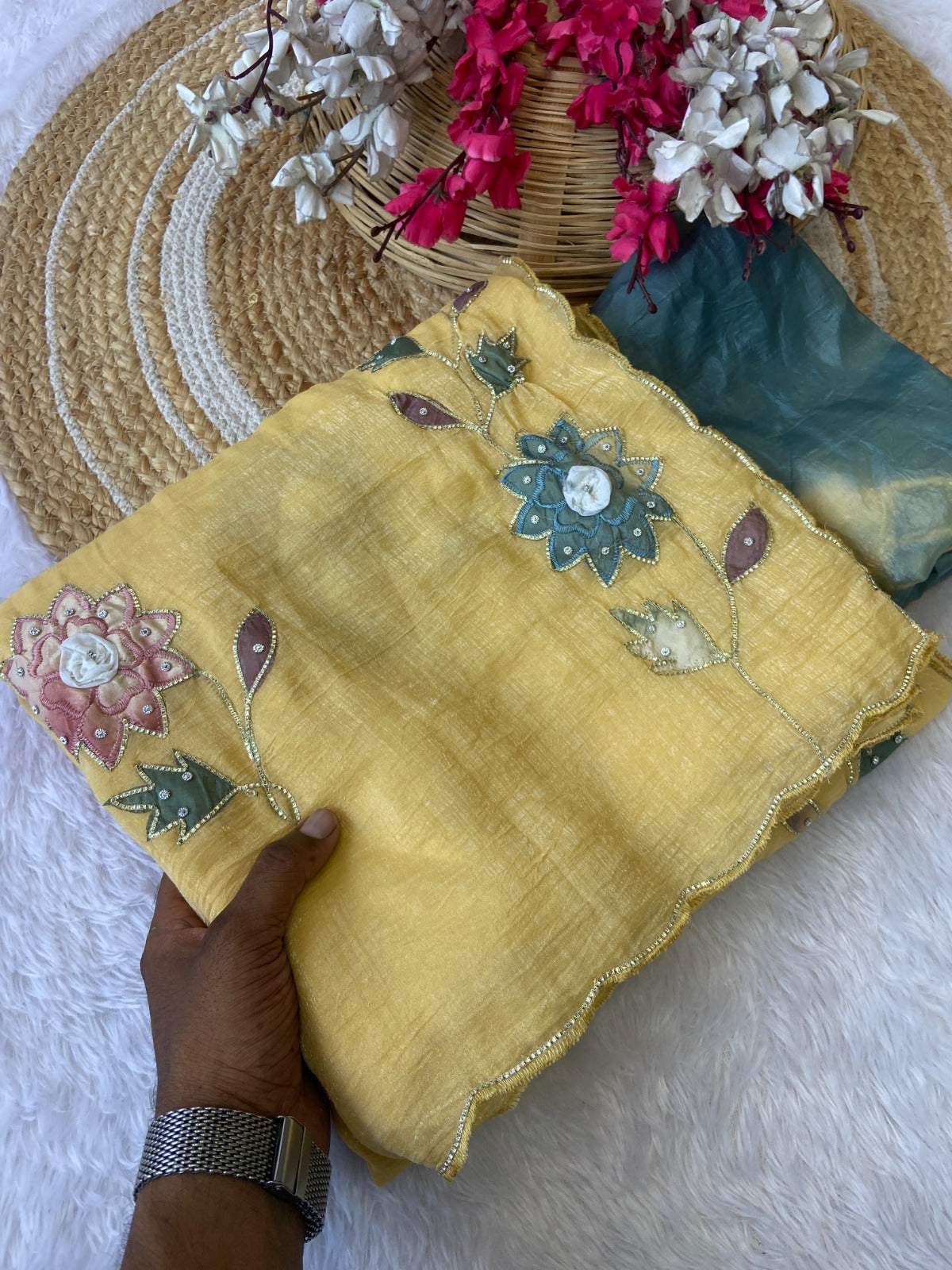 Saree Crunchy Sun flower