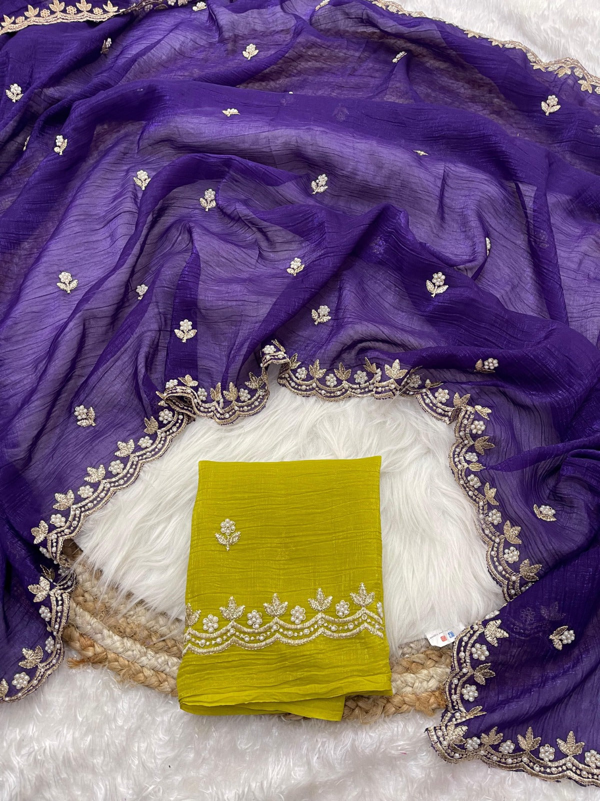 Saree Crunchy Buti