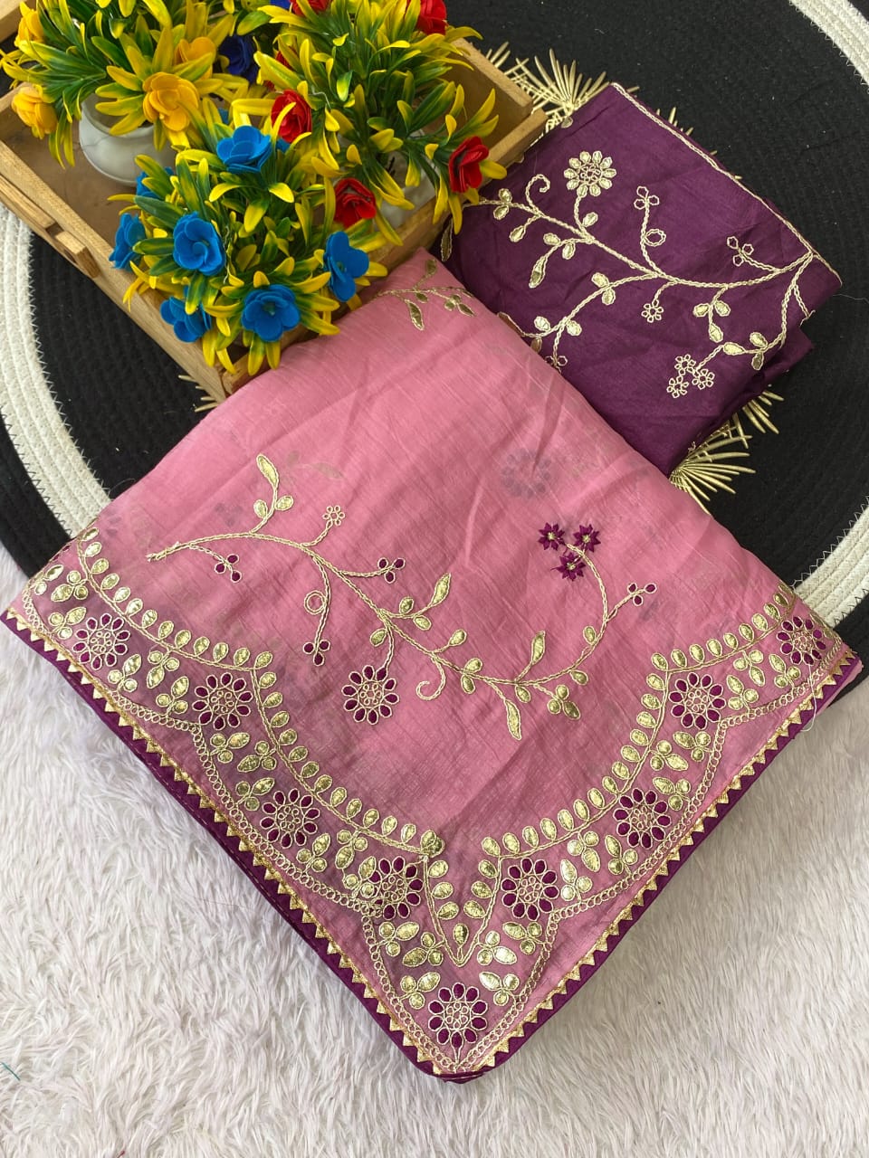 Saree Crunchy Adira