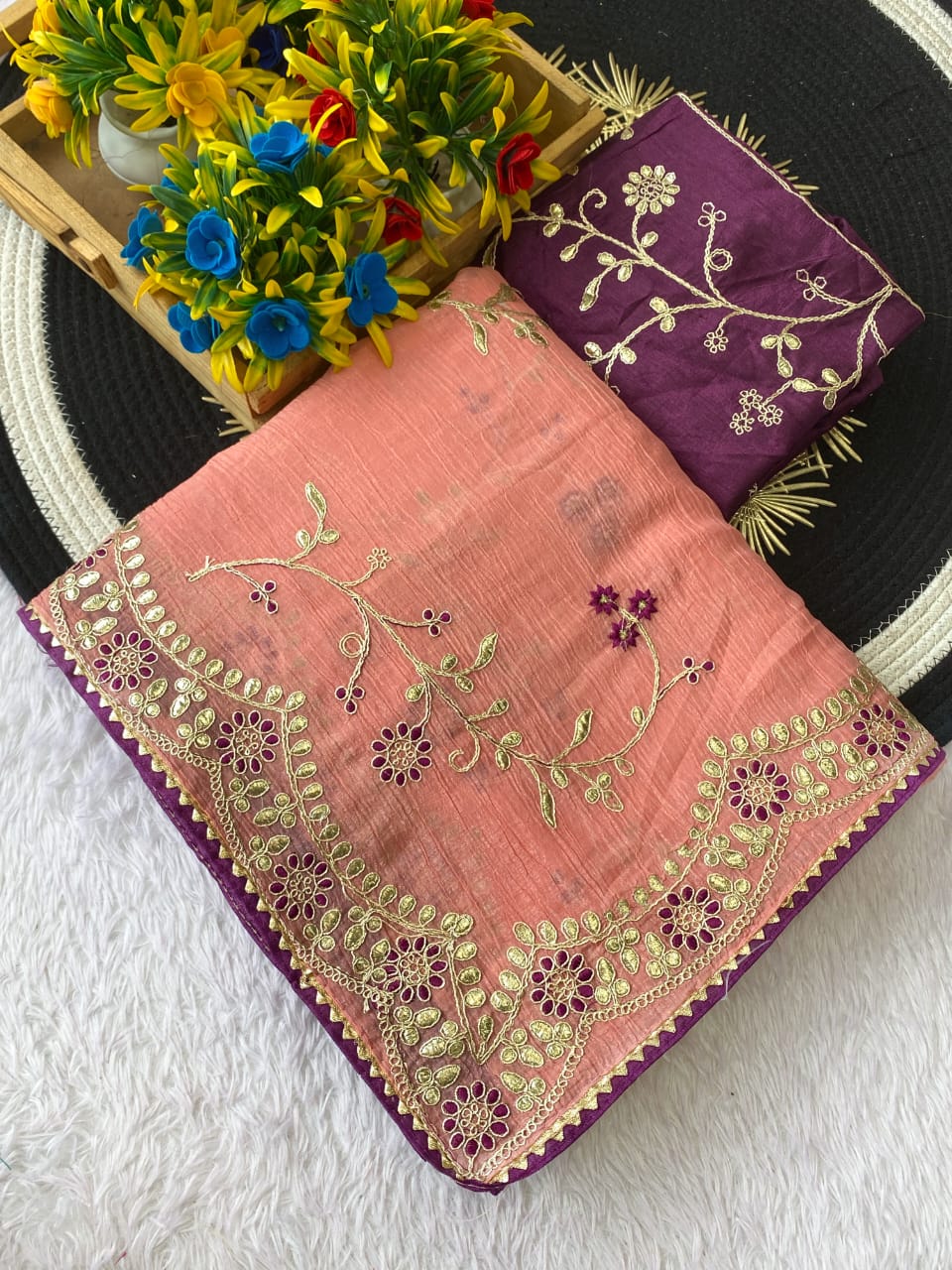 Saree Crunchy Adira