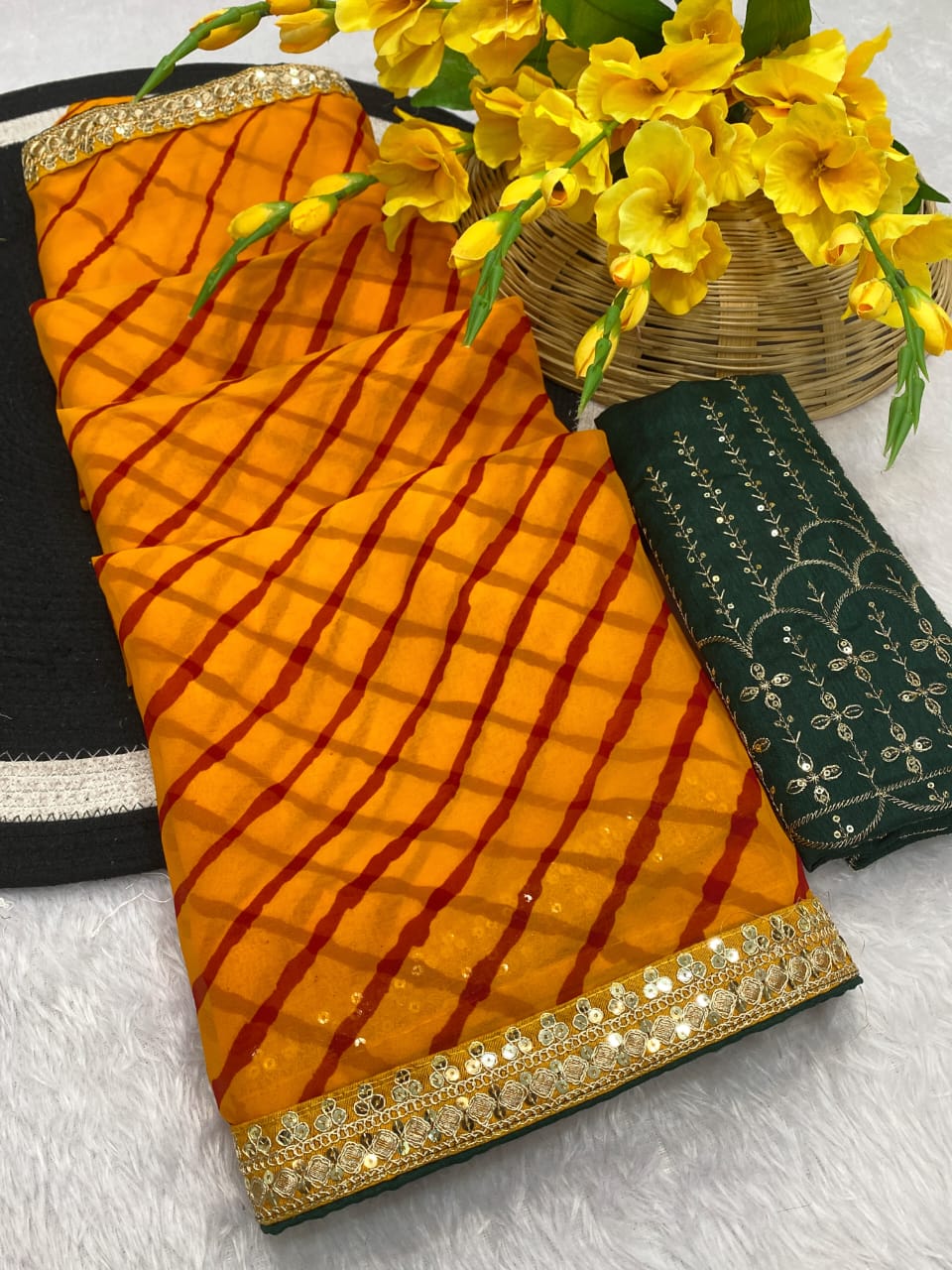 Saree Bandhni Leriya