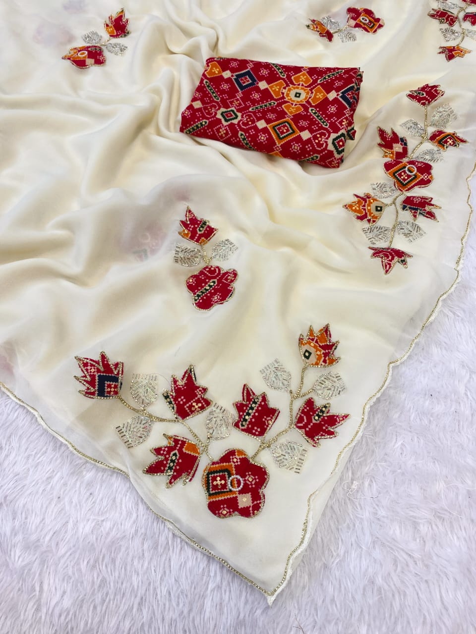 Saree Star georget Cakrus
