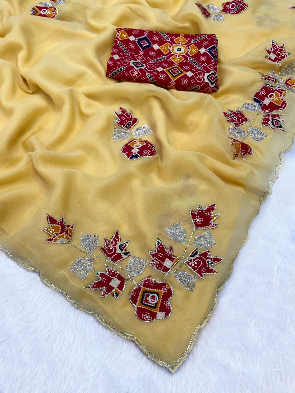 Saree Star georget Cakrus