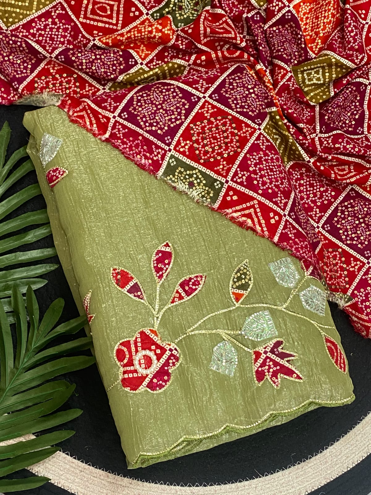 Saree Crunchy Kavya
