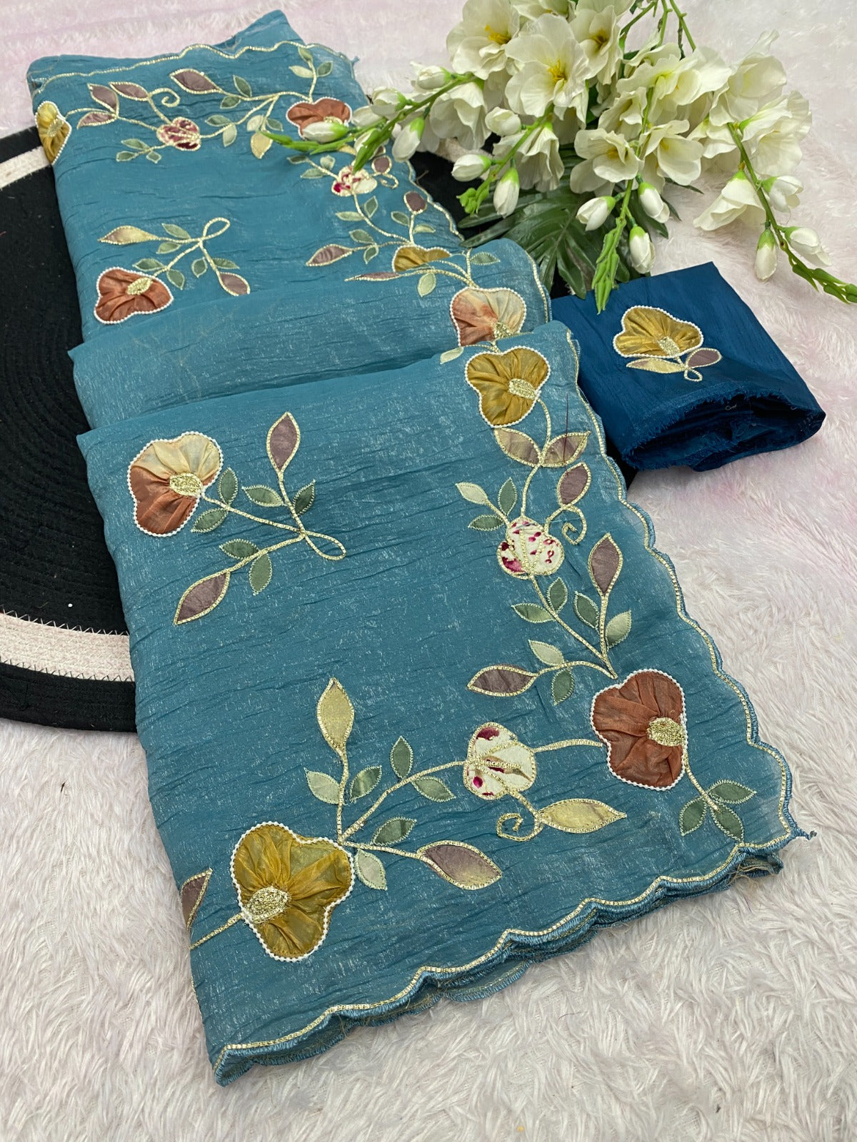 Saree Crunchy