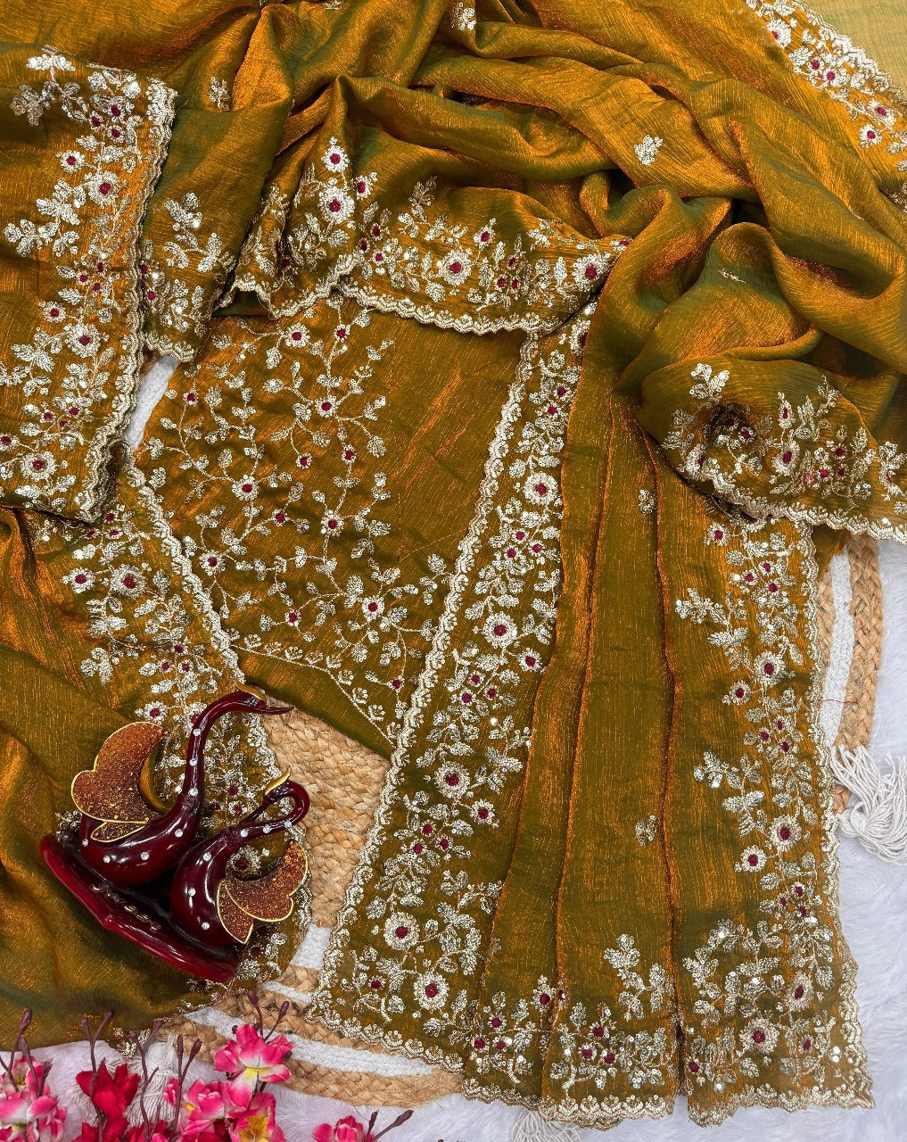 Saree Samira