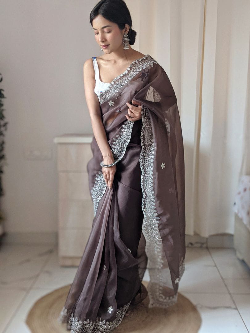 saree CANDY