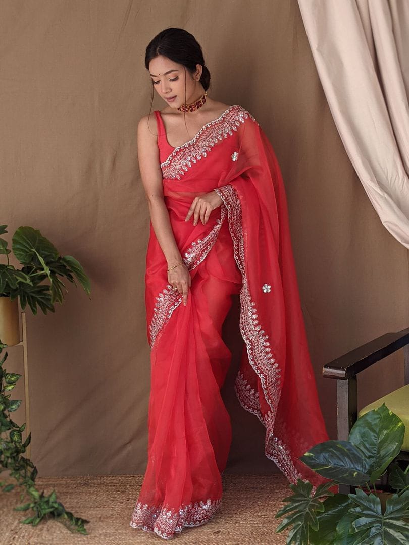 saree CANDY