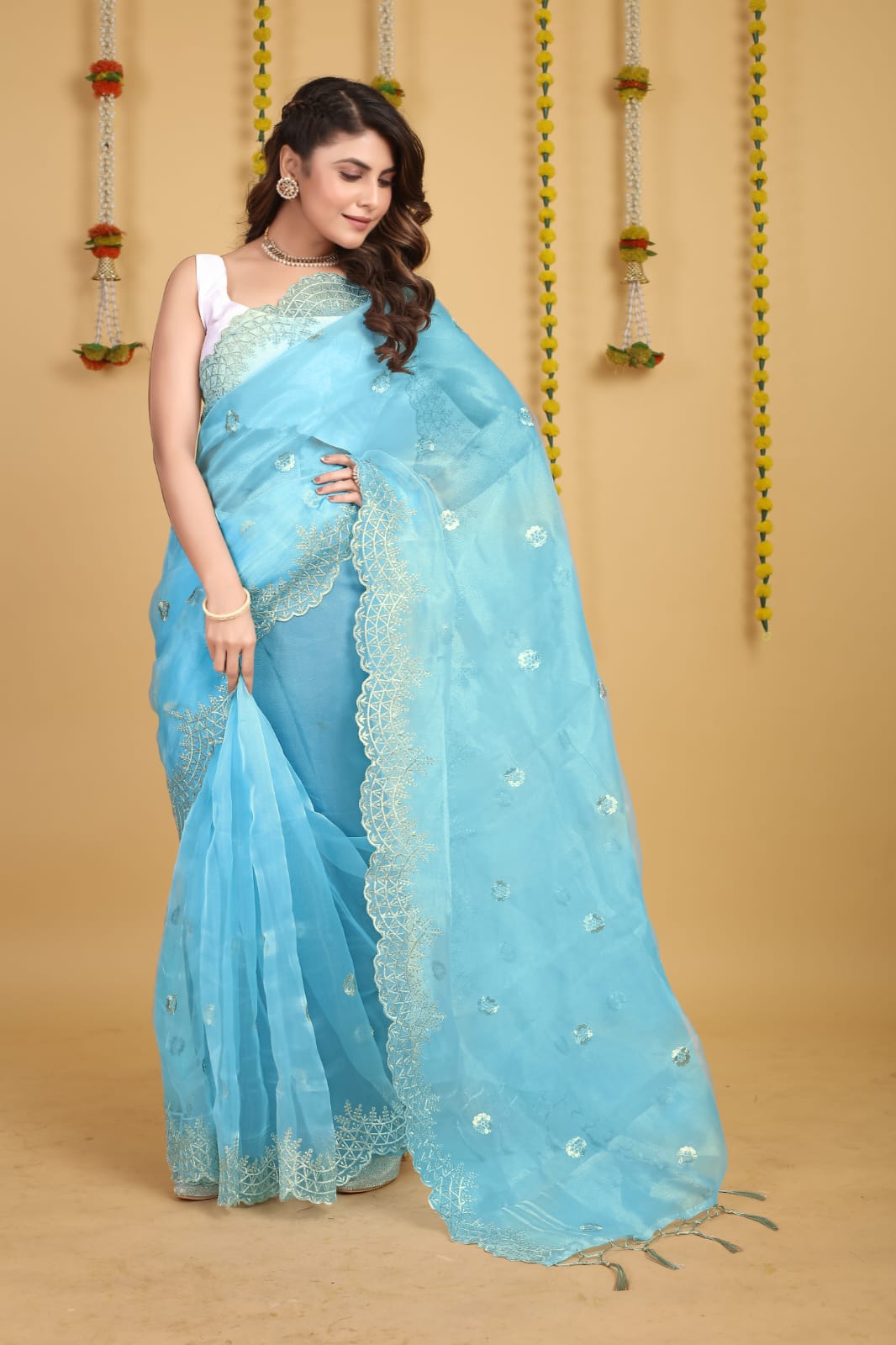 saree CANDY