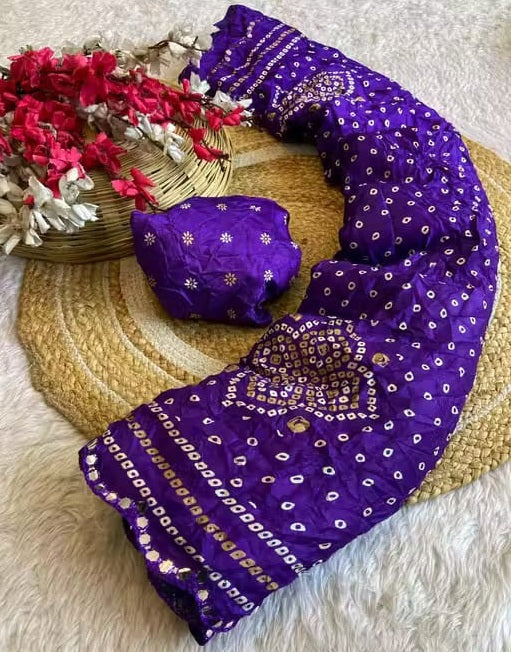 Saree Bandhani Moss work